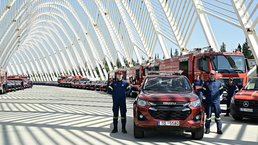 Πυροσβεστική: Έβαλε 164 νέα οχήματα στον στόλο της